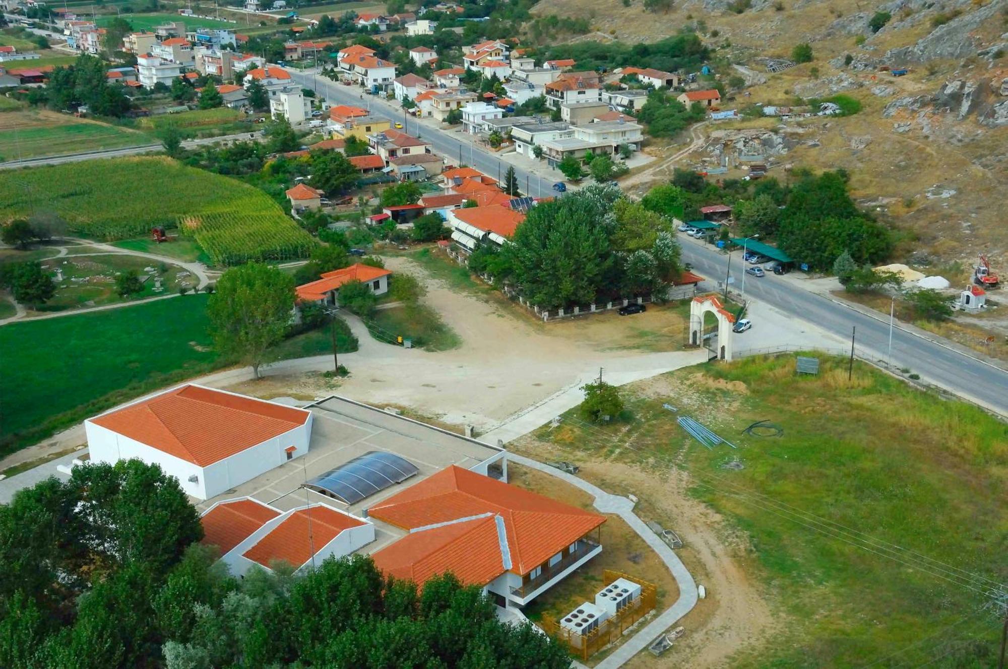 Lydia Hotel Krinidhes Exterior photo